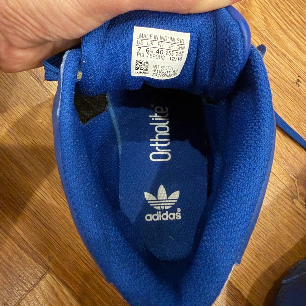 adidas Blue & White Mid-Top Shell Toe Sneakers - Picture 4 of 5